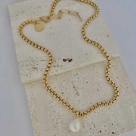 Single Pearl Necklace