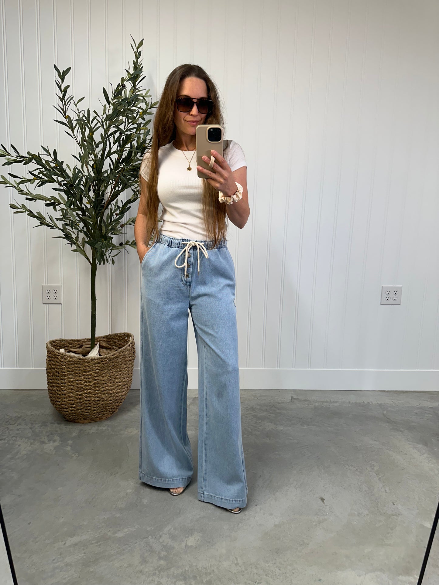 The Stevie Pull On Wide Leg Jeans