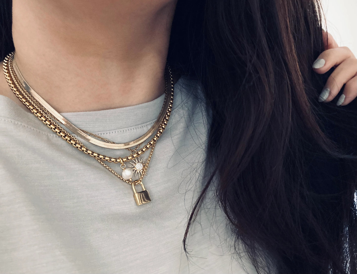 Single Pearl Necklace