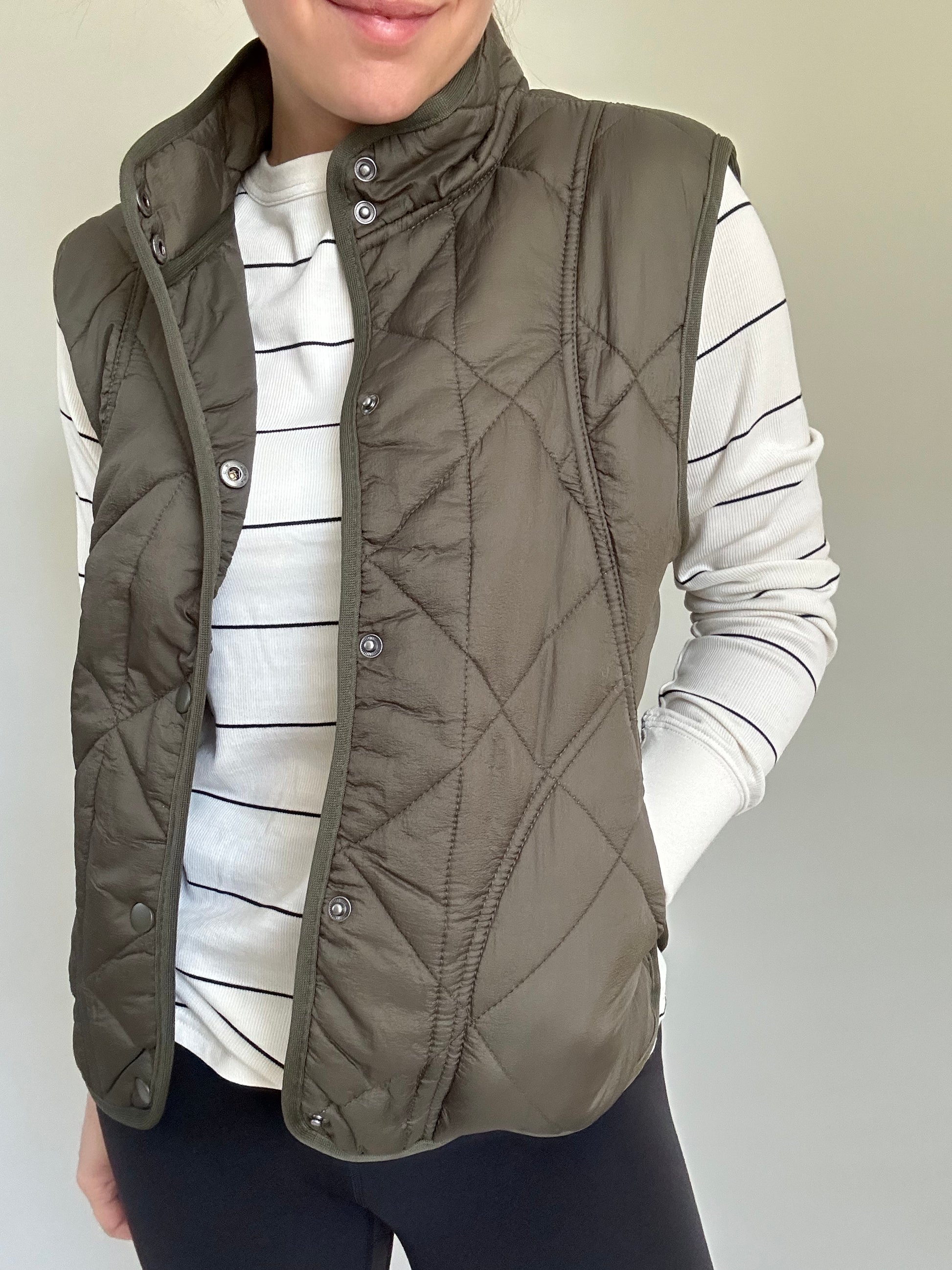 Quilted Puffer Vest with Pockets