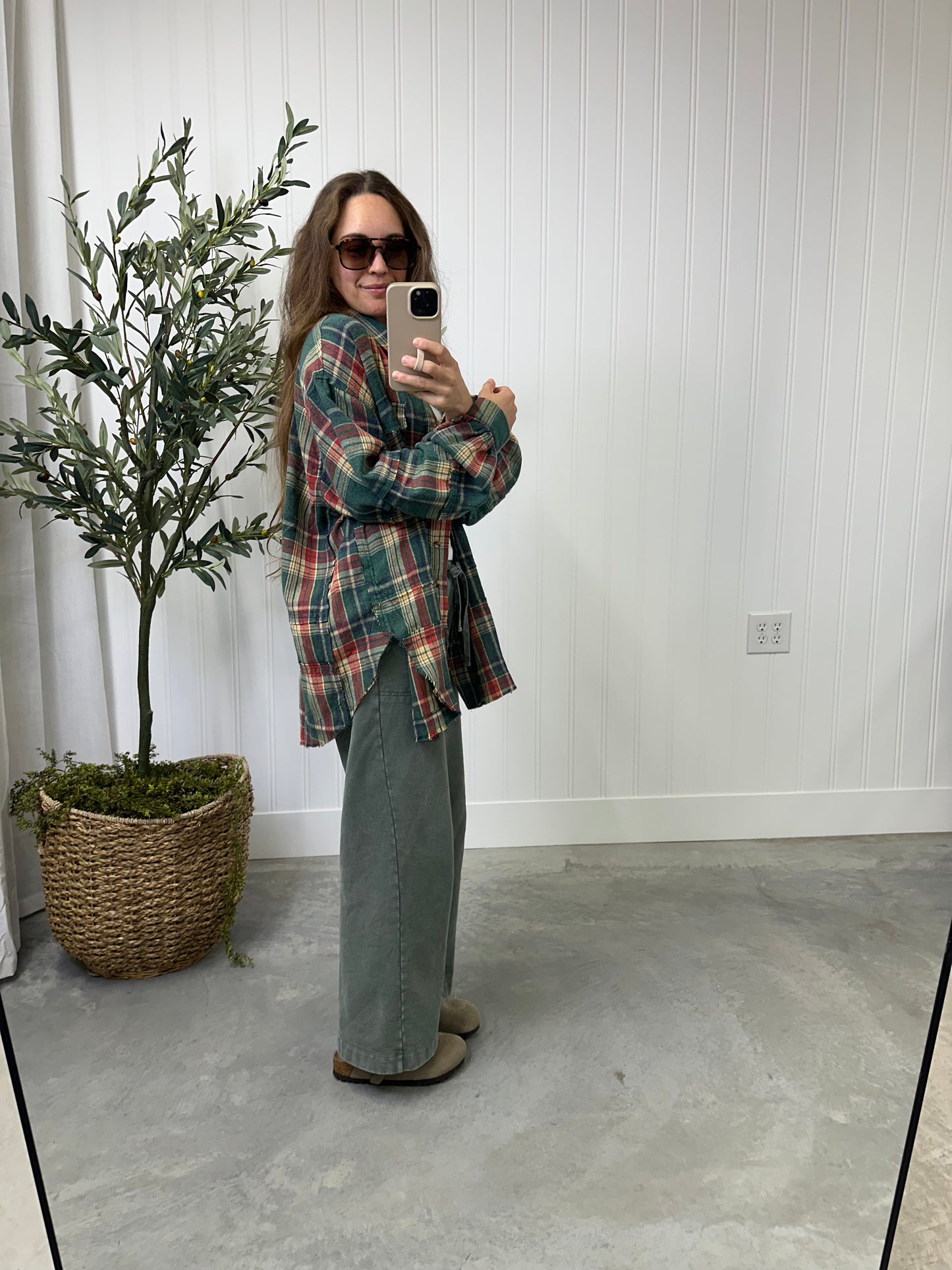 Backroads Oversized Flannel in Holly