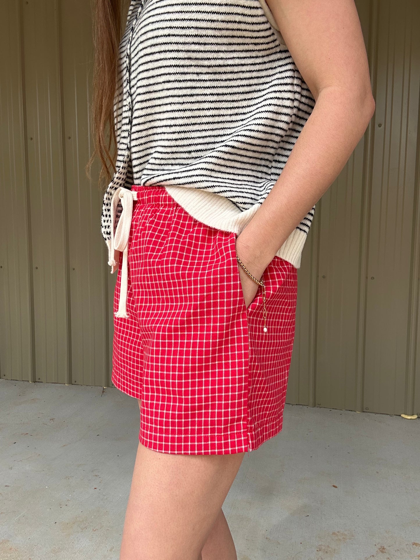 Sunday Picnic Shorts in Red