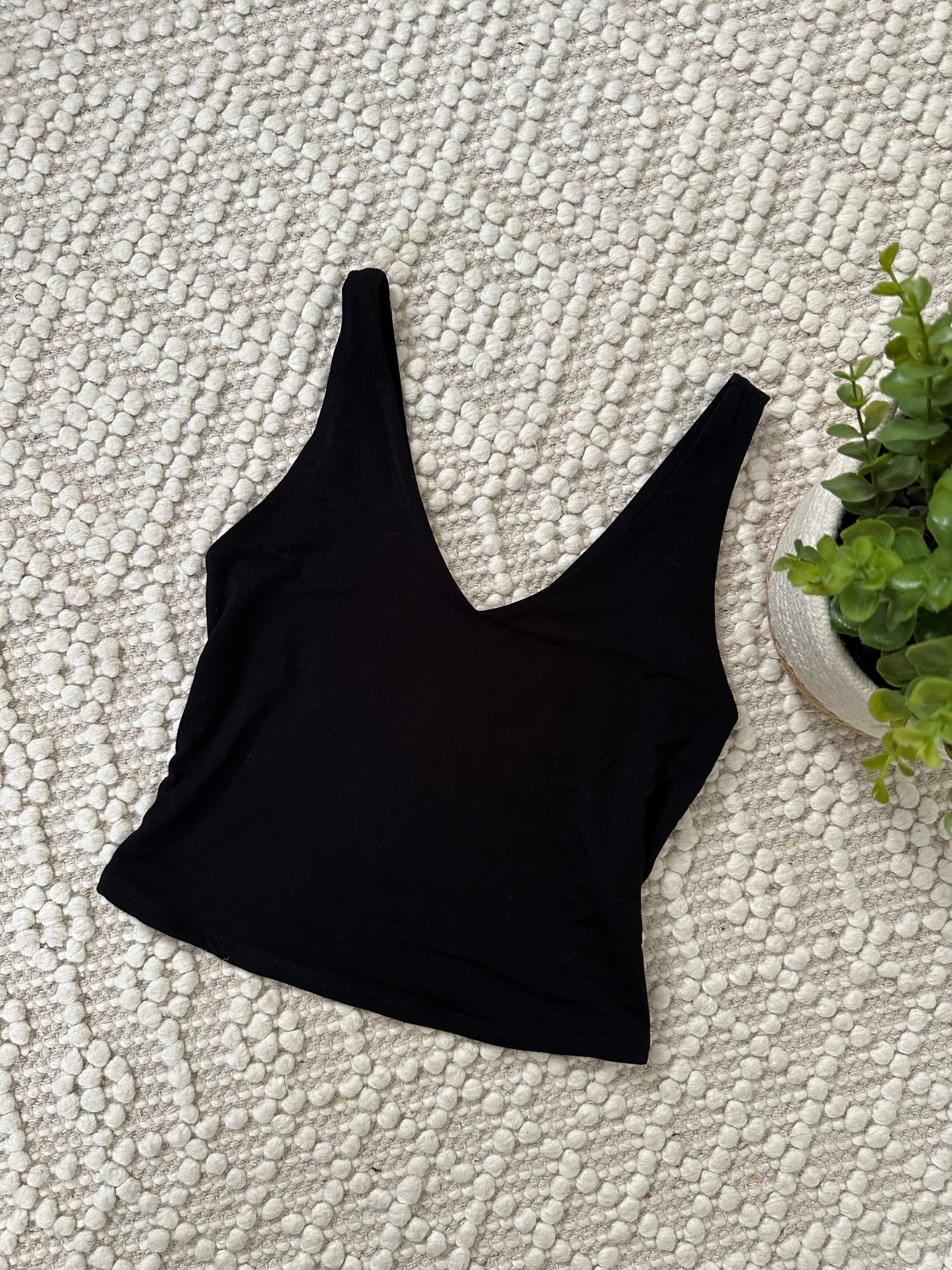 Double Lined Crop Tank - Black